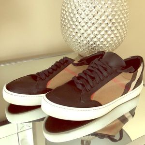 Burberry Sneakers
